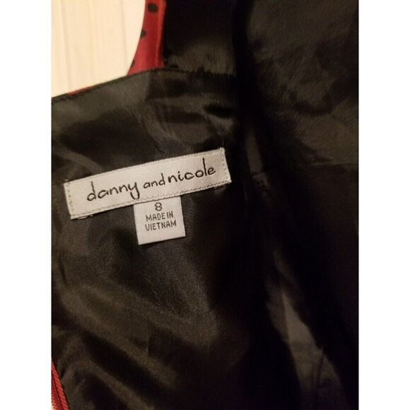 Danny And Nicole Dress Sz 8 Red With Black Polka Dots with black belt Pockets - Picture 9 of 12